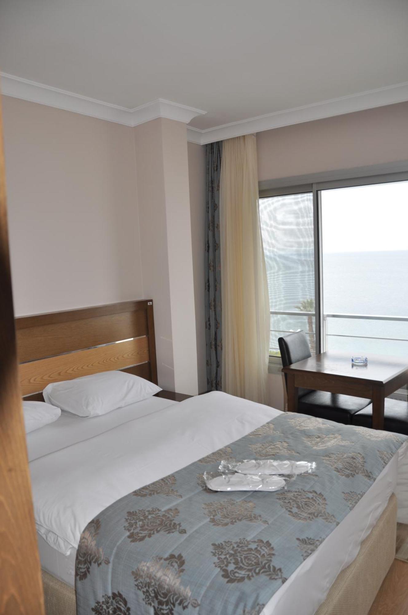 Perla Hotel Dikili Bagian luar foto